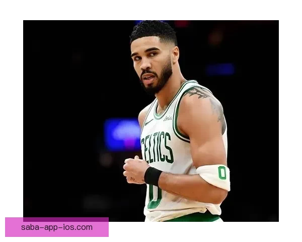 绿军双核对话揭秘 布朗塔图姆交流为全队定下节奏