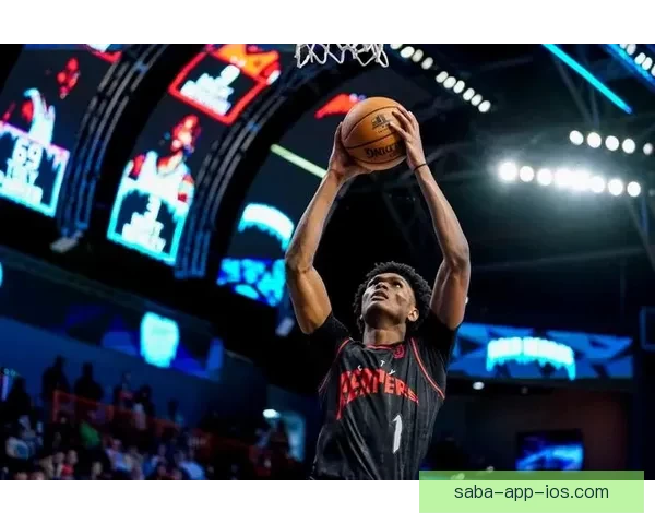 阿门：队友风车扣篮得9分 我也要秀出更炫酷的扣篮动作